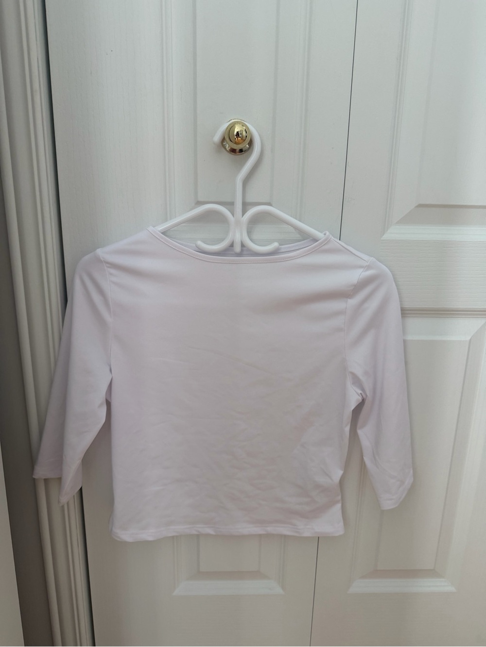 Classic Women's White Long-Sleeve Tee